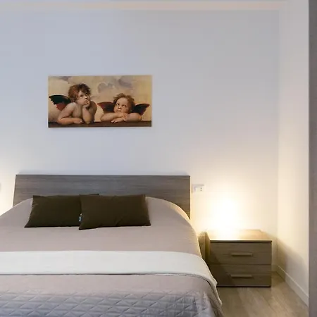 Zara Free Parking 아파트