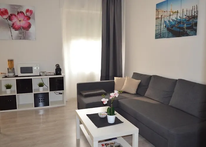 Zara Free Parking Apartmán *